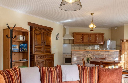 Matignon House | Atypical house in the center of Matignon