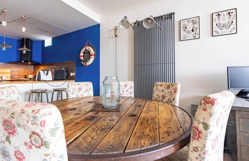 Strasbourg Apartment | Atypical loft near the center