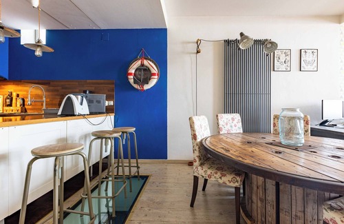 Strasbourg Apartment | Atypical loft near the center