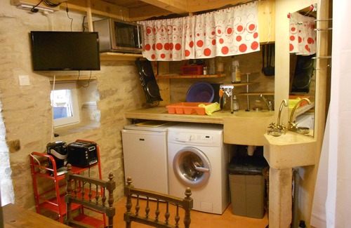 Gigny-sur-Saone Apartment | atypical mini gîte in an old bread oven