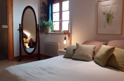 Veyre-Monton House | Atypical, quiet location with exceptional view