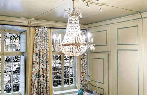 Fribourg Apartment | Atypical room in Fribourg's old town