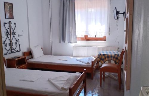 Kamariotissa House | Atzanou Rooms