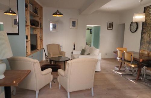 Nogent-le-Rotrou House | Au 66 Maison centre ville-Parking gratuit et WIFI