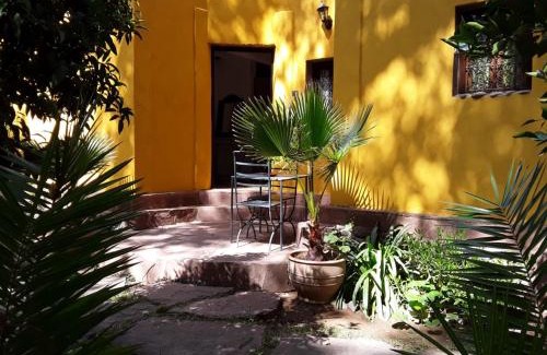 Asgaour House | Au Bord de l'Eau