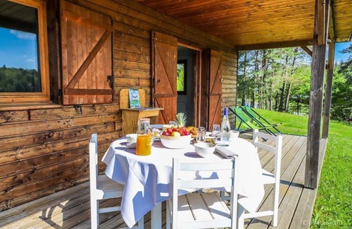 Meyrignac-l'Eglise Ski Chalet | Au Bord du lac | Chalet 4/6p + Terrasse couverte