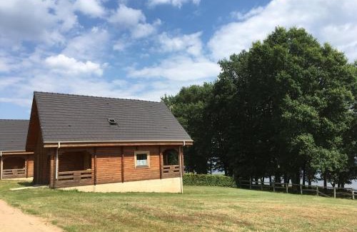 Montigny-en-Morvan Ski Chalet | Au bord du lac III