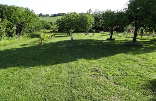 Mirandol-Bourgnounac House | Au Cœur de la Vallée du Viaur, Charmante Maison de Campagne Avec Piscine