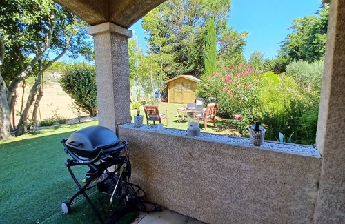 Paradou Apartment | Au Cœur des Alpilles Appart Rdc Jardin Piscine