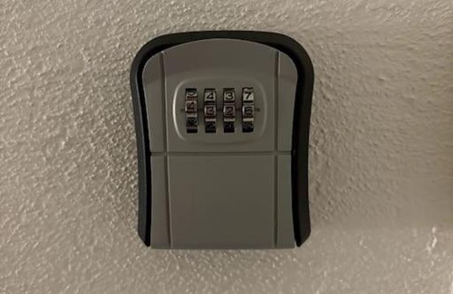 Tournai Apartment | Au Cabinet Childeric