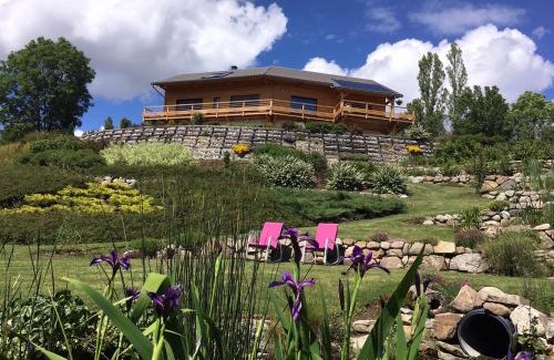 Saint-Michel-de-Chaillol Bed & Breakfast | Au Chant du Riou
