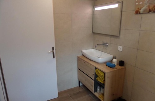 Salaise-sur-Sanne House | Au Clos Decoeur