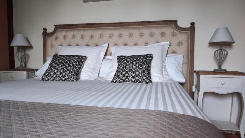 Puyravault Bed & Breakfast | Au Clos Des Templiers