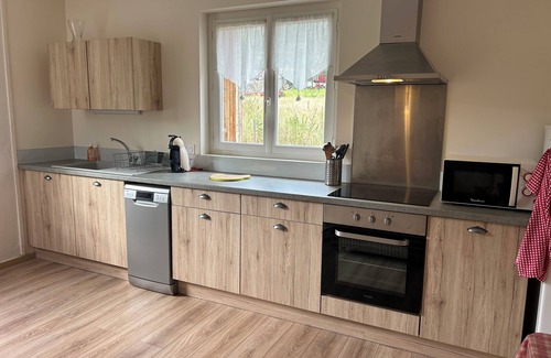 Saint-Nectaire Apartment | Au Coeur des Volcans, appartement lumineux et spacieux