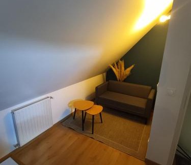 Autheuil-Authouillet Apartment | Au cosy