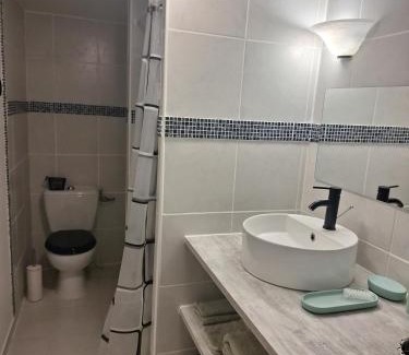 La Robine-sur-Galabre Apartment | Au Doux Repos