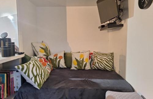 La Robine-sur-Galabre Apartment | Au Doux Repos