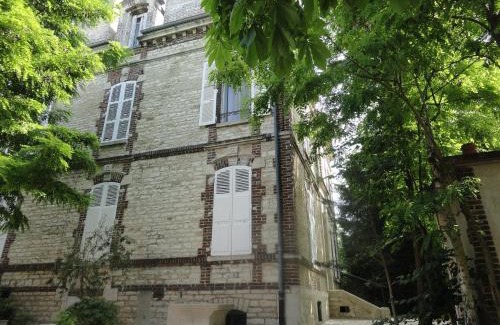 Sainte-Savine Bed & Breakfast | Au fil de Troyes