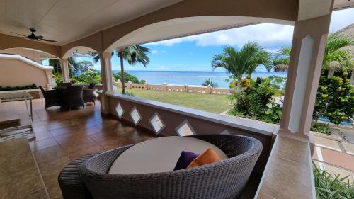 Anse Royale Apartment | Au Fond De Mer View