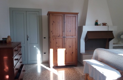 Castiglione Messer Raimondo Cottage | Authentic holiday home with a Mediterranean atmosphere and private swimming pool