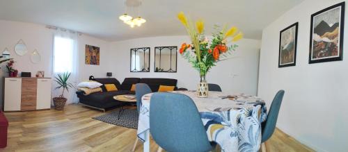 Gaillac Apartment | Au levant de Marie