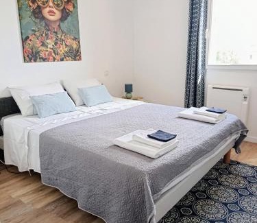 Gaillac Apartment | Au levant de Marie
