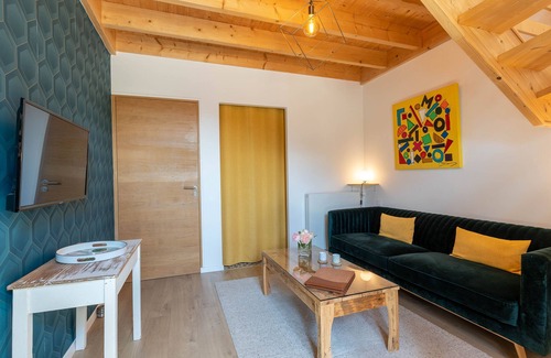 Neuville-de-Poitou House | Au logis de Bellefois