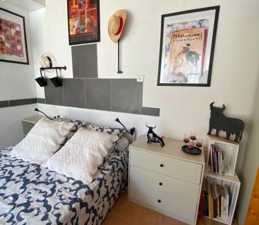 Ledenon Bed & Breakfast | Au Mazet du Parc