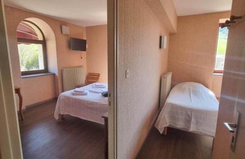 Saint-Cirgues-en-Montagne Hotel | Au Parfum des Bois