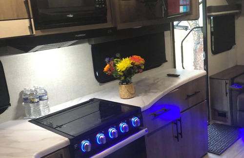 Auburn House | AU PARTY On The PLAINS RV Private CampsiteGameday