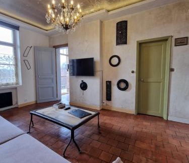 Guise Apartment | Au petit familistère Landrecies, L'Authentique.