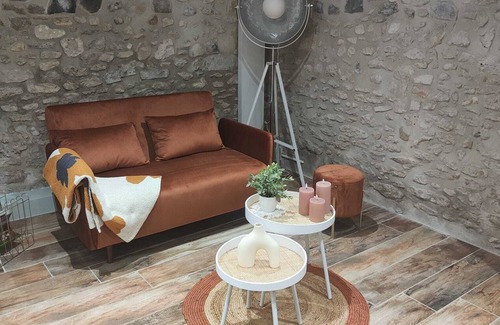 Saint-Christol-Les-Ales Other | Au Pied des Cévennes ! Mazet Romantique Rénové Avec spa et Jardin Privatifs