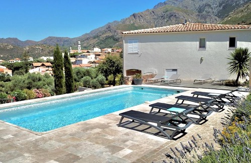 Calenzana Bed & Breakfast | Au pied des oliviers