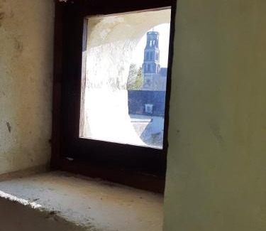 Gennes-Val-de-Loire Bed & Breakfast | Au pied du Lavoir chambre Germaine