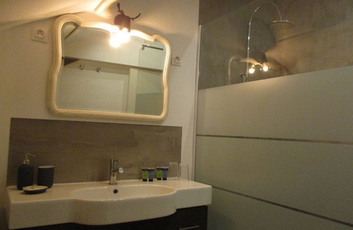 Camares Bed & Breakfast | Au Prieuré Saint Jean