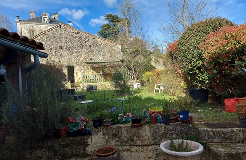 Bourdeilles Apartment | Au Soleil a Bourdeilles