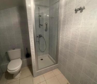 Montcabrier Bed & Breakfast | Auberge Chez Tonton