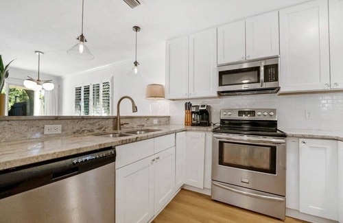 St. Augustine Beach Villa | Auberge Chic Verdure : Where memories are made!