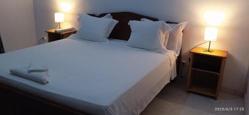Moroni Hotel | AUBERGE de L'HIPPOCAMPE
