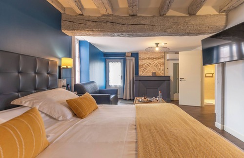 Cande-sur-Beuvron Hotel | Auberge de la Caillère