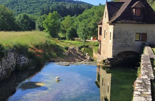 Cabrerets Hostel | Auberge De La Sagne