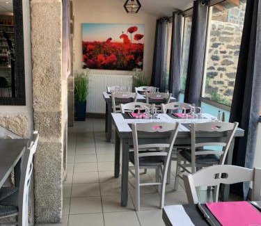 Freycenet-la-Tour Apartment | Auberge de la Tour