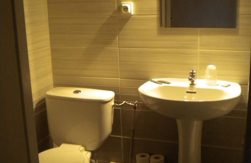 Lamagistere Hotel | Auberge de Lamagistère