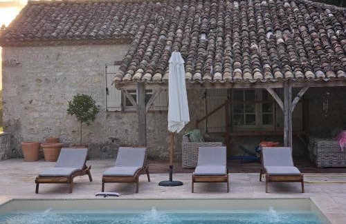 Touffailles House | Auberge de Matau