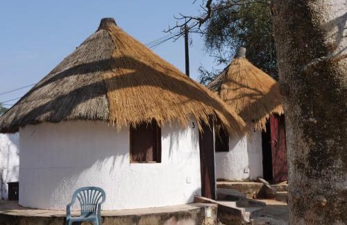 Mbour Hotel | Auberge des deux baobabs Warang
