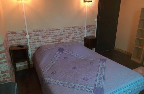 Beauvoir-en-Lyons Hotel | Auberge Des Pilotis
