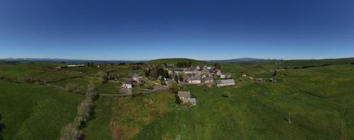 Montgreleix Hotel | Auberge du Cezallier