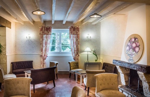 Luche-Pringe Hotel | Auberge du port des Roches