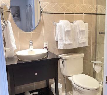 Alexandria Bed & Breakfast | Auberge Glengarry Inn, Eleanor Suite