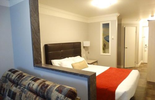 Amqui Hotel | Auberge l'Ambassadeur